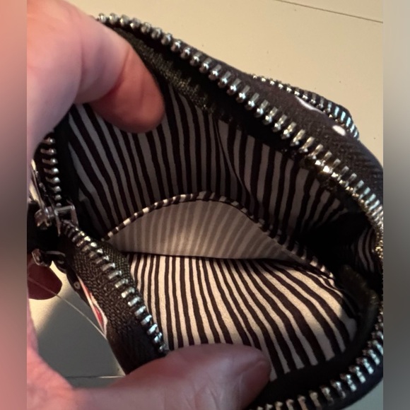 BRIGHTON | Hearts A Flutter utility bag. - Picture 12 of 16